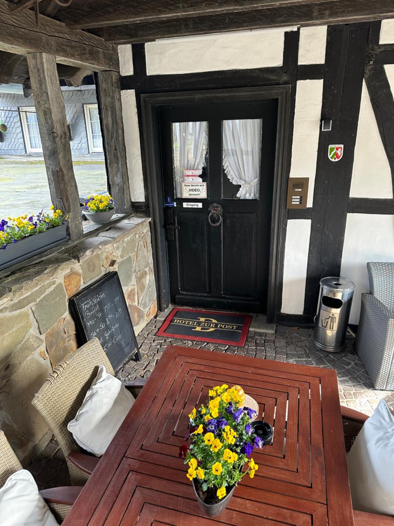 Hotel Zur Post Dabringhausen - Contactless Self Check-In Wermelskirchen Exterior photo