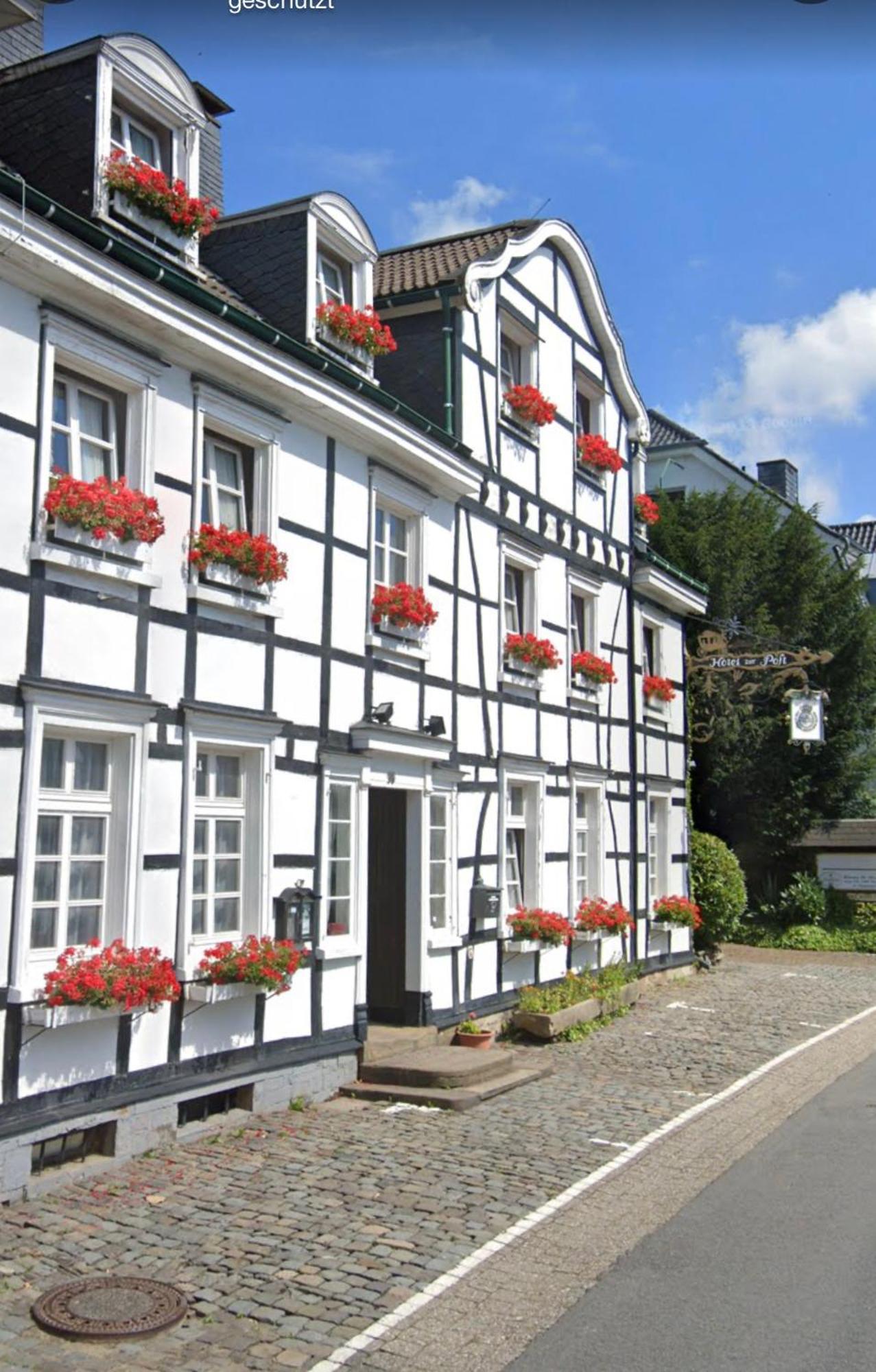 Hotel Zur Post Dabringhausen - Contactless Self Check-In Wermelskirchen Exterior photo
